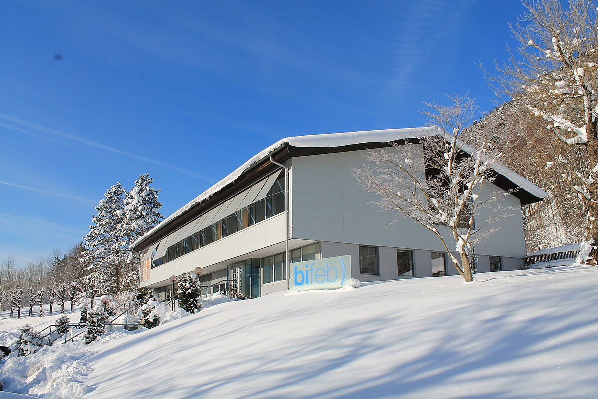 bifeb Haupthaus im Winter